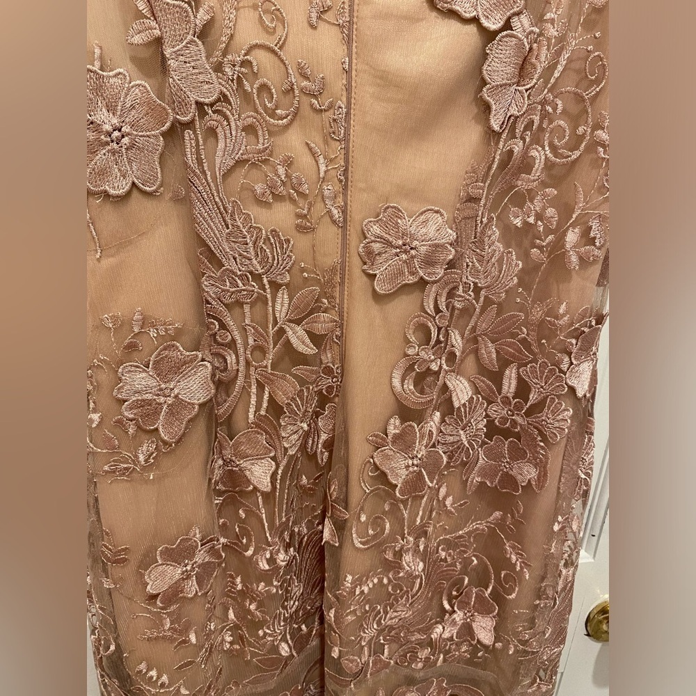 Decode 18 formal dress - Picture 2 of 4
